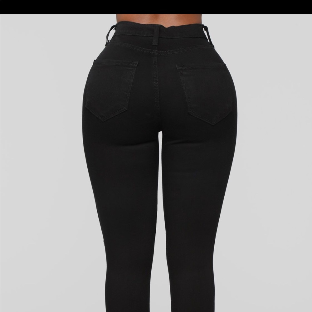 Fashionnova ripped black jeans